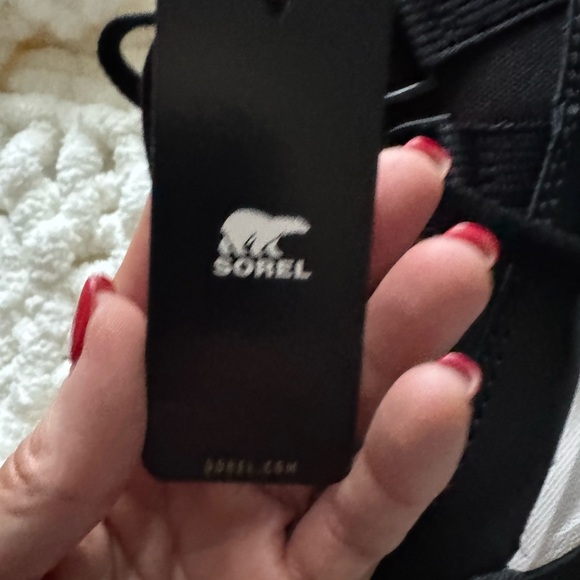 Sorel Black and White waterproof insulated boots - Picture 3 of 11